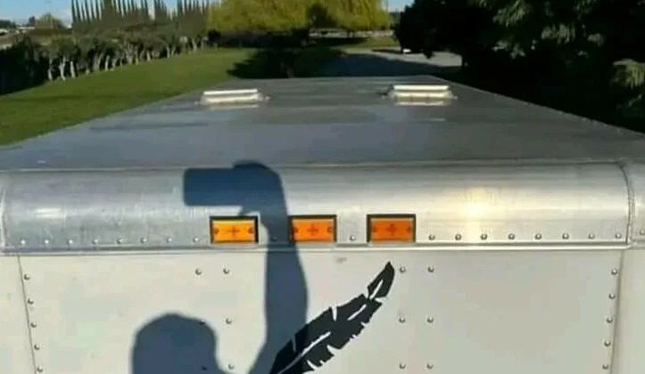 1994 Feather Light 2 Horse‼️