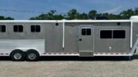 2006 Featherlite LQ 4 Horse Trailer with 12′ Short Wall
