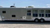 2006 Featherlite LQ 4 Horse Trailer with 12′ Short Wall