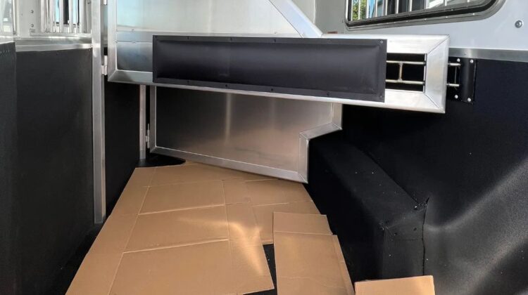 2023 Lakota Colt 8311 (1871)