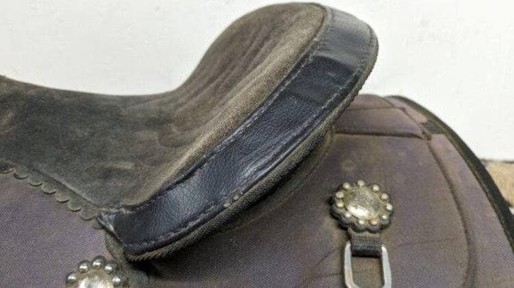 13 Inch Used Tahoe Western Trail Saddle 833-7246