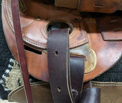 13.75 Inch Used Fallis Endurance Saddle 786-6920